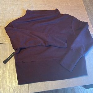 Nike dry fit/ loose fit